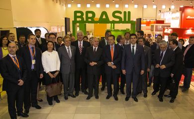 Vice-presidente Michel Temer visita estandes do Brasil na Feira 