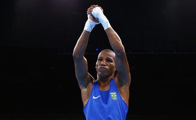 Robson Conceição vai para semifinal e já garante bronze no boxe na Rio 2016
