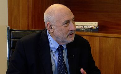 São Paulo - O Prêmio Nobel de Economia de 2001 e professor da Universidade de Columbia, nos Estados Unidos, Joseph Stiglitz, é o entrevistado do Espaço Público