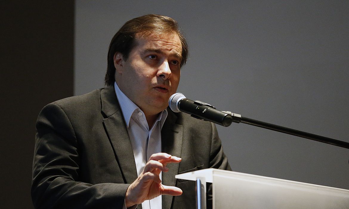 Rio de Janeiro - Presidente da Câmara dos Deputados, Rodrigo Maia, durante seminário para debater segurança pública no estado, na Câmara de Comércio Americana (Tânia Rêgo/Agência Brasil)
