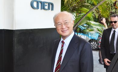 O diretor-geral da Agência Internacional de Energia Atômica (AIEA), Yukiya Amano, visita a sede da Comissão Nacional de Energia Nuclear (CNEN)