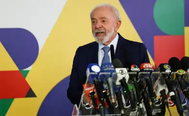 Brasília (DF), 30/01/2025 - Em entrevista coletiva, concedida na manhã desta quinta-feira (30), Lula cobrou seriedade dos países que assumiram esse compromisso e lembrou do papel importante que a população local da Amazônia terá para a manutenção da floresta em pé. 
Foto: Jose Cruz/Agência Brasil

