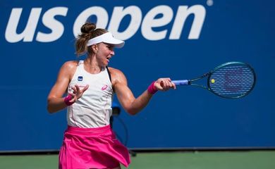 Tenista brasileira Bia Haddad avança no US Open.