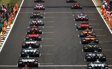 Campeonato Mundial de F1 - grid - largada - GP de Silverstone - 2020