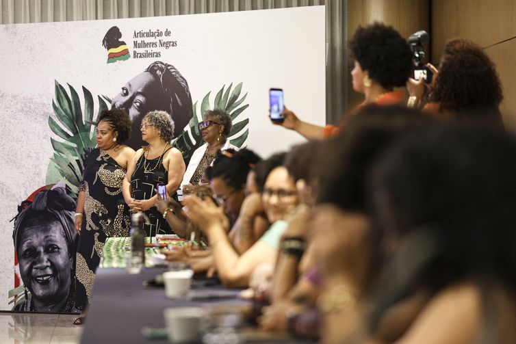 Brasília (DF), 26/08/2026 - A Articulação de Organizações de Mulheres Negras Brasileiras (AMNB), promove o ato de lançamento do Manifesto “Mulheres Negras na Política pelo Pacto do Bem Viver