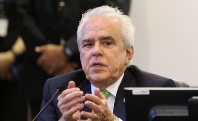 O presidente da Petrobras, Roberto Castello Branco, durante assinatura no Cade de Termo de Cessação de Conduta (TCC) relacionado às atividades de refino da Petrobras. 