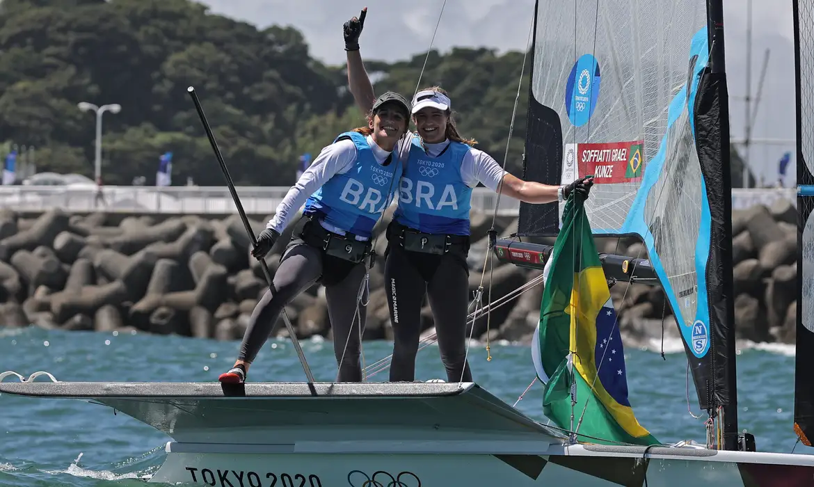 Martine Grael, Kahena Kunze, 49er FX, vela, toquio 2020, olimpíada