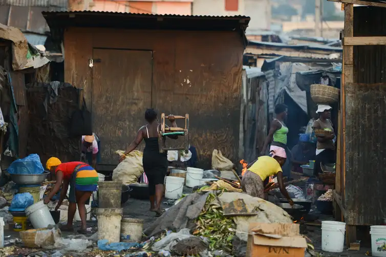 População haitiana sofre com a fome