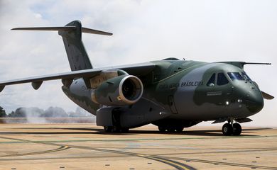 KC-390, avião para transporte tático/logístico e reabastecimento em voo desenvolvido pela Embraer, na Base Aérea de Brasília