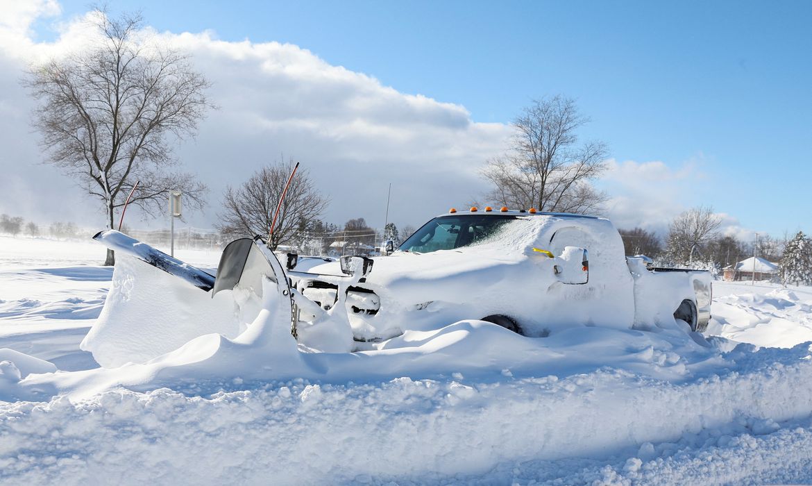 Une tempête hivernale frappe Buffalo, New York