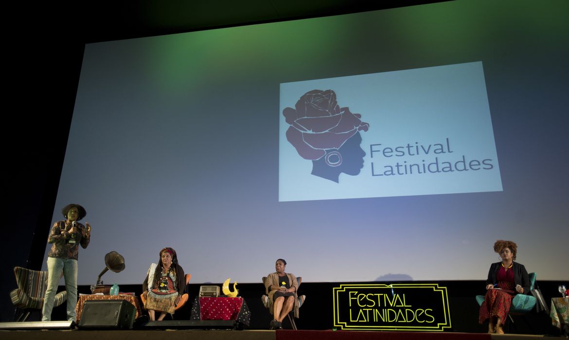 Começa nesta quarta -feira (22) e vai até domingo (26) a oitava edição do Festival Latinidades, maior festival de mulheres negras da América Latina (Marcelo Camargo/Agência Brasil)
