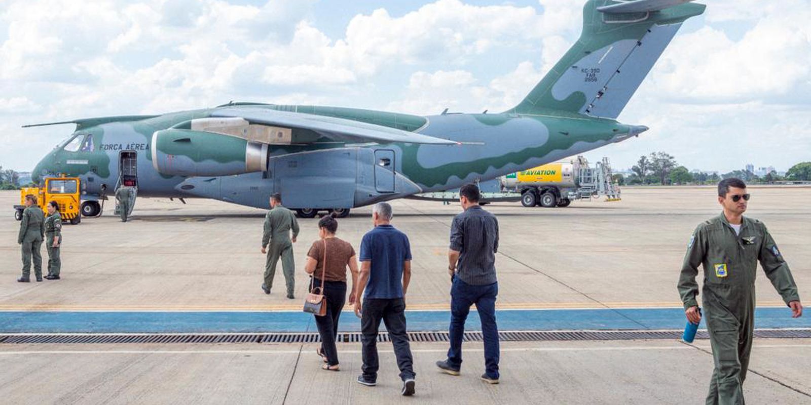 Terceiro avião trazendo brasileiros de Israel chega ao Brasil