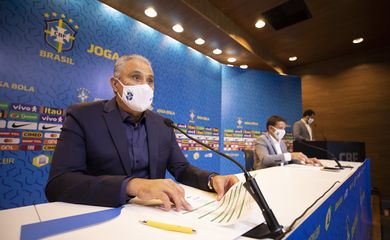 Tite durante coletiva sobre convocação para eliminatórias da Copa de 2022, em 18/09/2020