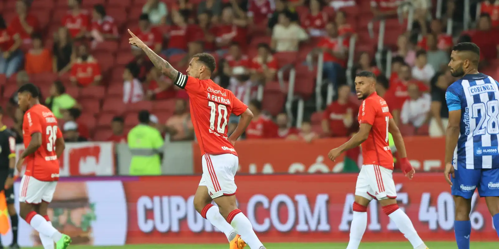 Alan Patrick leva Internacional à vitória na Copa do Brasil
