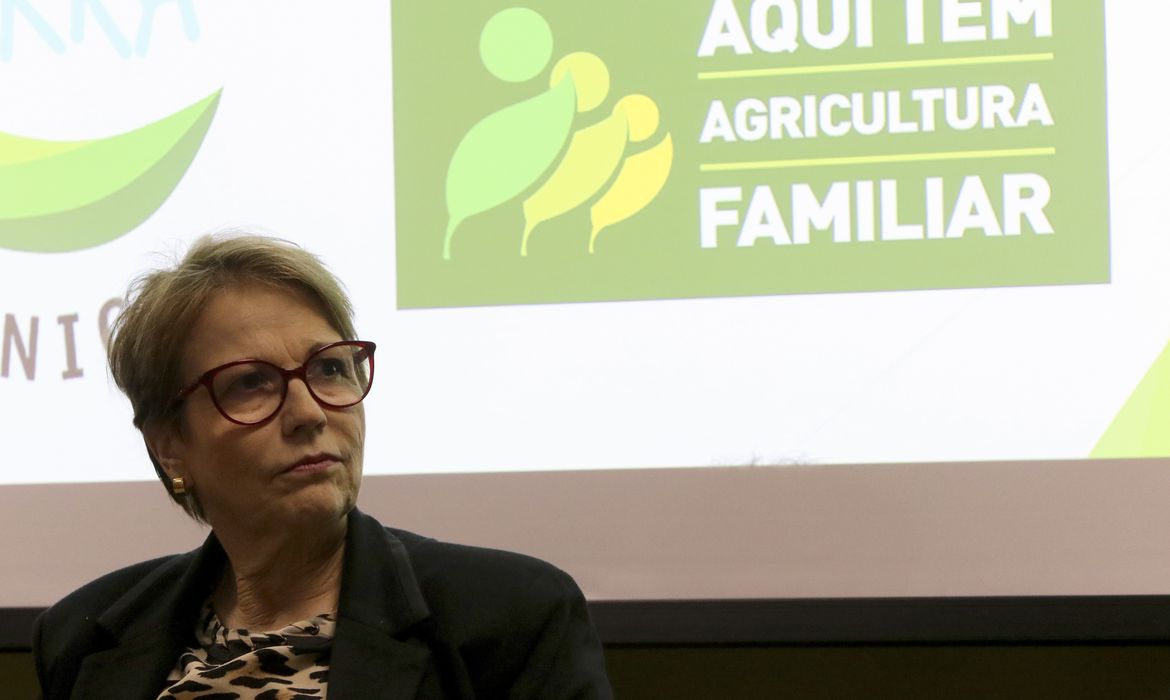 A ministra da Agricultura, Tereza Cristina, participa do lançamento da 15ª Campanha Nacional de Promoção dos Produtos Orgânicos, no ministério. 