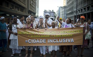 Porto Alegre - No dia do combate a Intolerância Religiosa, acontece em Porto alegre, a Marcha pela Vida e Liberdade Religiosa (Marcelo Camargo/Agência Brasil)