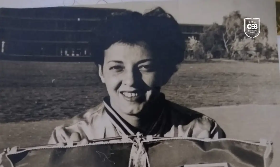 Maria Aparecida Cardoso Guimarães, basquete feminino