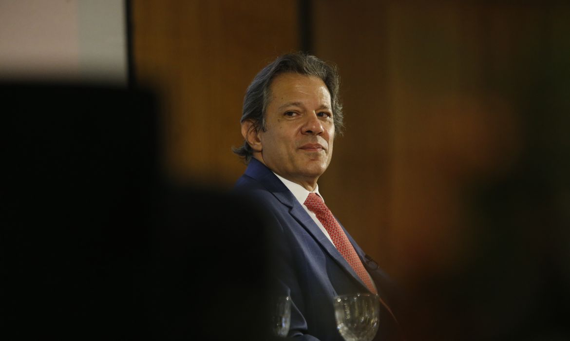 São Paulo (SP), 20/09/2024 - Ministro da Fazenda Fernando Haddad em palestra na USP. sobre 