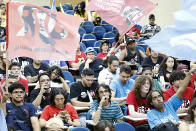 Goiânia (GO), 17/07/2025 - Estudantes partipam do 60º Congresso da UNE - Congresso da União Nacional dos Estudantes, realizado na UFG. Foto: Bruno Peres/Agência Brasil