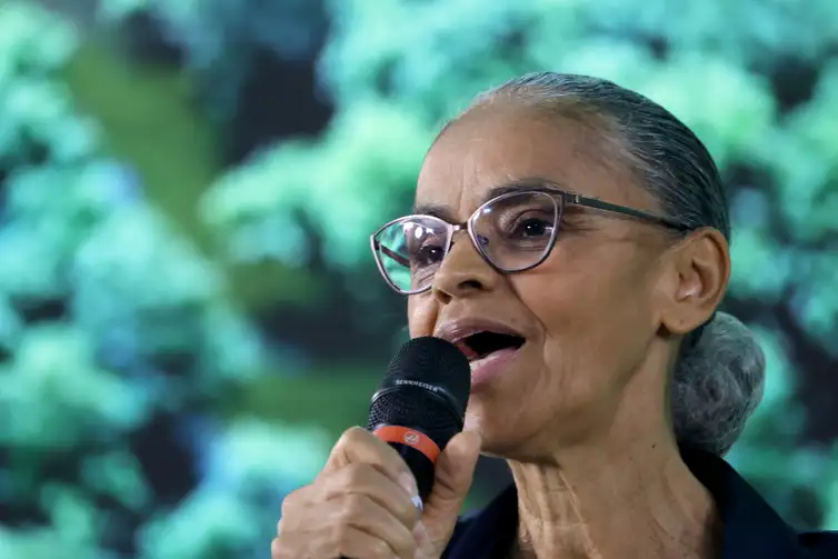 17.11.2025 - Belém - Marina Silva, Ministra de Estado do Meio Ambiente e Mudança do Clima do Brasil, participa do lançamento 