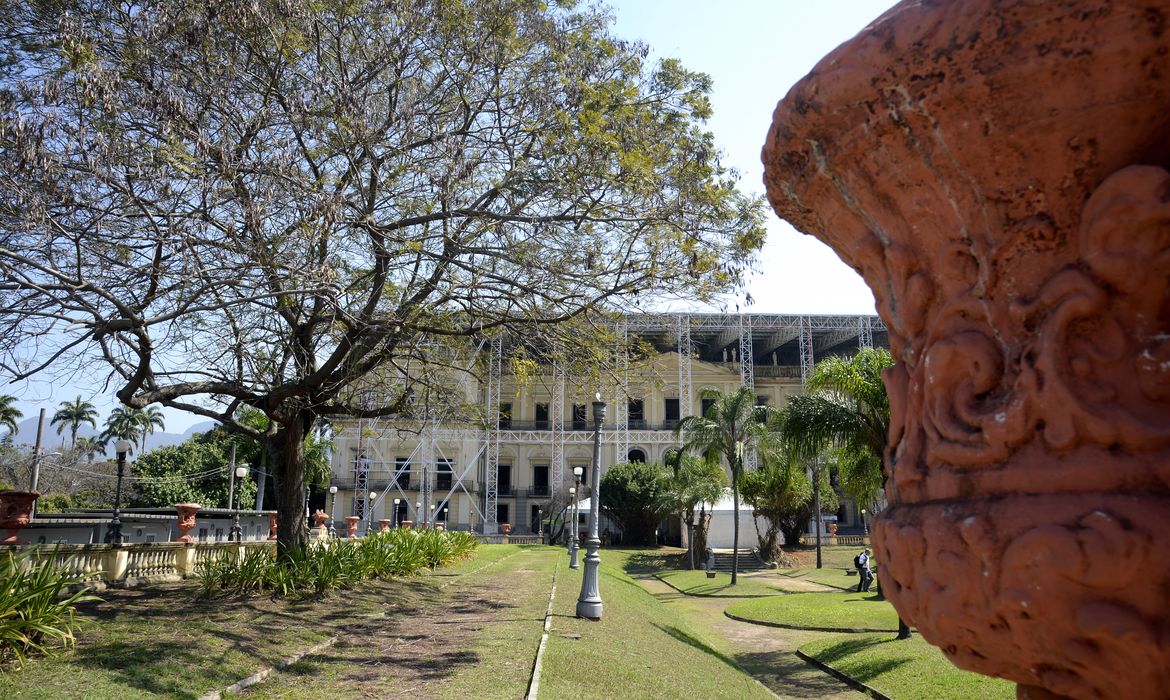  Museu Nacional na Quinta da Boa Vista, zona norte da cidade