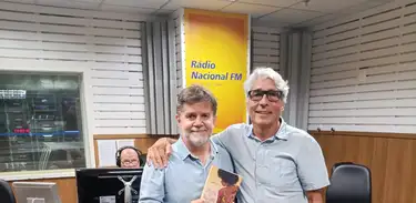 Escritor Roberto Luiz, autor do livro Fêmea de Quatro Peles