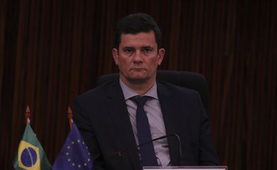O ministro da Justiça e Segurança Pública, Sergio Moro, durante cerimônia de abertura do Seminário Internacional Fake News e Eleições, no TSE.