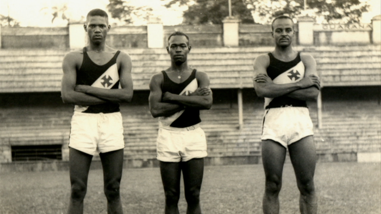 José Telles da Conceição (à esquerda) foi bronze no salto em altura nos Jogos Olímpicos de Helsinque, em 1952, tornando-se  primeiro representante do atletismo brasileiro a subir ao pódio.