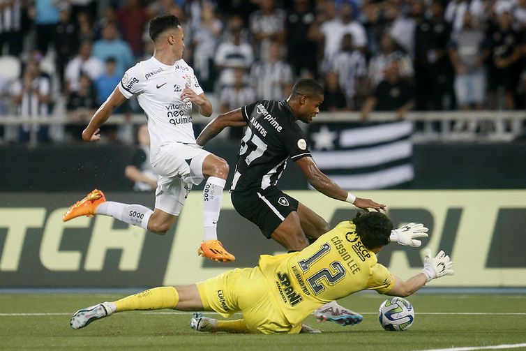 CORINTHIANS X BOTAFOGO TRANSMISSÃO AO VIVO DIRETO DA NEO QUÍMICA ARENA -  BRASILEIRÃO 2023 