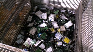 Lixo eletrônico recebido pelo projeto Reciclatech