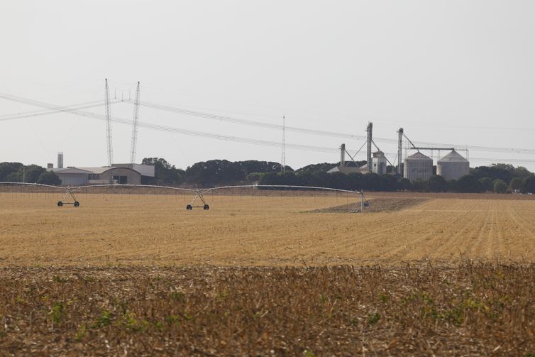 _d6a8033_0 Fronteira Cerrado: o agronegócio entre desenvolvimento e destruição