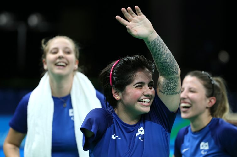 Rio de Janeiro, 17 de setembro de 2016. - JOGOS PARALÍMPICOS RIO 2016 -  Tênis de Mesa -  Brasil x Austrália, disputa de bronze por equipe no Pavilhão 3 do RioCentro. Medalha de Bronze para o Brasil. Bruna Alexandre - 