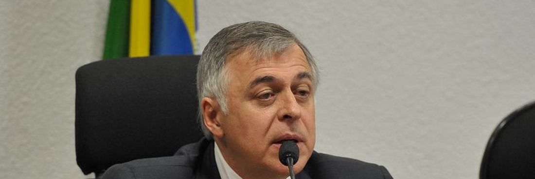 O ex-diretor de Abastecimento da Petrobras, Paulo Roberto da Costa, durante depoimento à Comissão Parlamentar de Inquérito (CPI) da Petrobras, no Senado