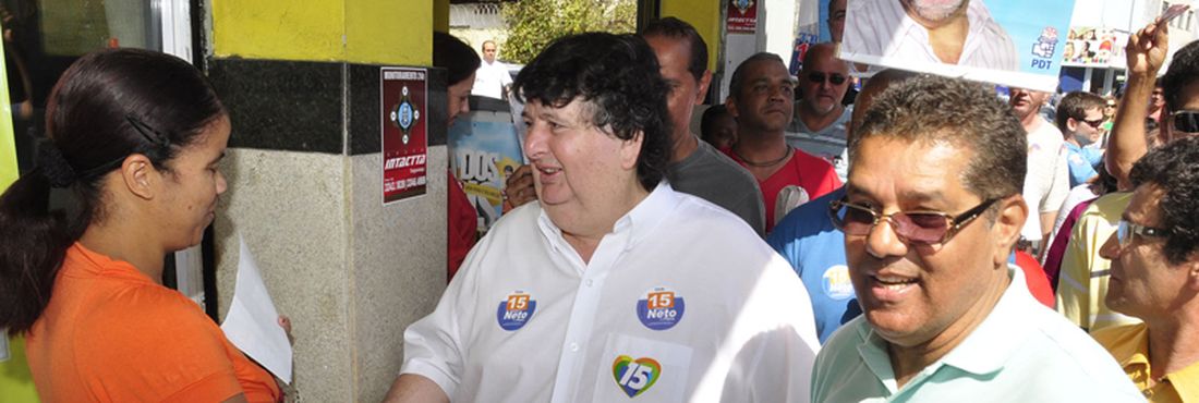 Neto, prefeito e candidato à reeleição pelo PMDB à Prefeitura de Volta Redonda-RJ.