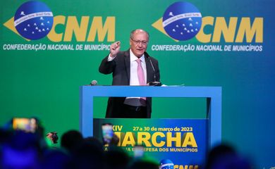 Brasília (DF), 28.03.2023 - O vice presidente Geraldo Alckmin participa da abertura da Marcha dos Prefeitos.  Foto: Fabio Rodrigues-Pozzebom/Agência Brasil