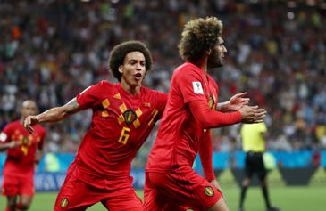 Brasil e Bélgica, invictos, fazem jogo de seleções favoritas para Copa