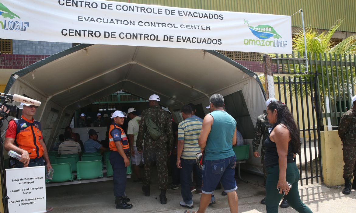 Tabatinga (AM) - Simulação de acolhida de refugiados no Brasil, durante exercícios do AmazonLog 2017 (Antonio Cruz/Agência Brasil)