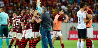 Flamengo 3 x 2 Athletico-PR