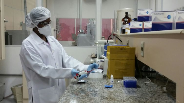 Teste rápido de zika foi desenvolvido pela Fundação Baiana de Pesquisa Científica e Desenvolvimento Tecnológico, Fornecimento e Distribuição de Medicamentos (Bahiafarma)