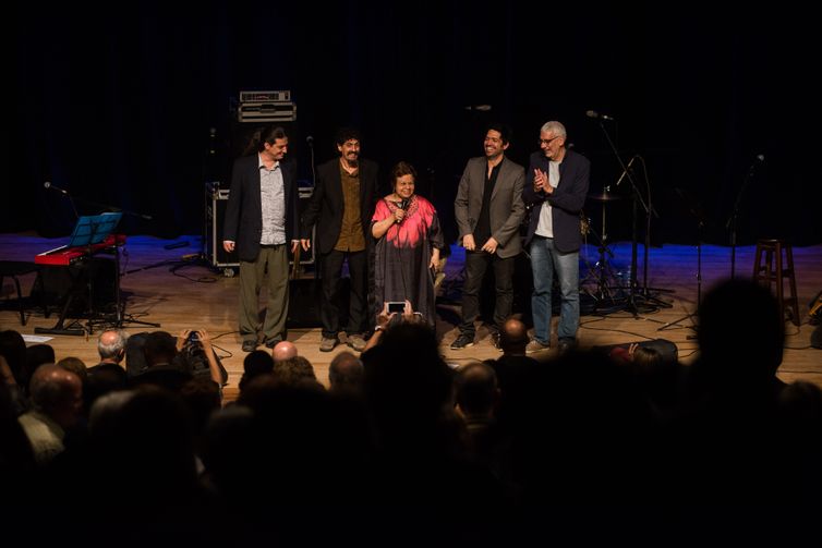 Leny Andrade e Quarteto Rio no palco do Espaço Cultural BNDES