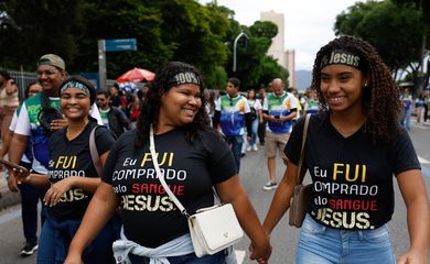 Rio de Janeiro (RJ), 24/05/2025 – A 18° edição da Marcha para Jesus reúne cristãos em caminhada pela Avenida Presidente Vargas, no centro da cidade. Foto: Fernando Frazão/Agência Brasil