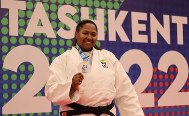 Beatriz Souza é prata no Mundial de Judô  na categoria 78kg - em 12/10/2022