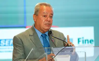 Brasília, DF 16/11/2023 O presidente da CNI,  Ricardo Alvarez Alban, fala durante lançamento do novo programa Brasil Mais Produtivo, na Confederação Nacional da Indústria (CNI).  Foto: Fabio Rodrigues-Pozzebom/ Agência Brasil