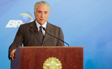 Brasília - Presidente Michel Temer discursa durante lançamento do Programa de Renovação da Frota de Ônibus do Sistema de Transporte Público do Brasil, o Refrota 17 (Marcos Corrêa/PR)