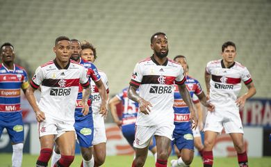 Flamengo e Fortaleza não saem do zero.