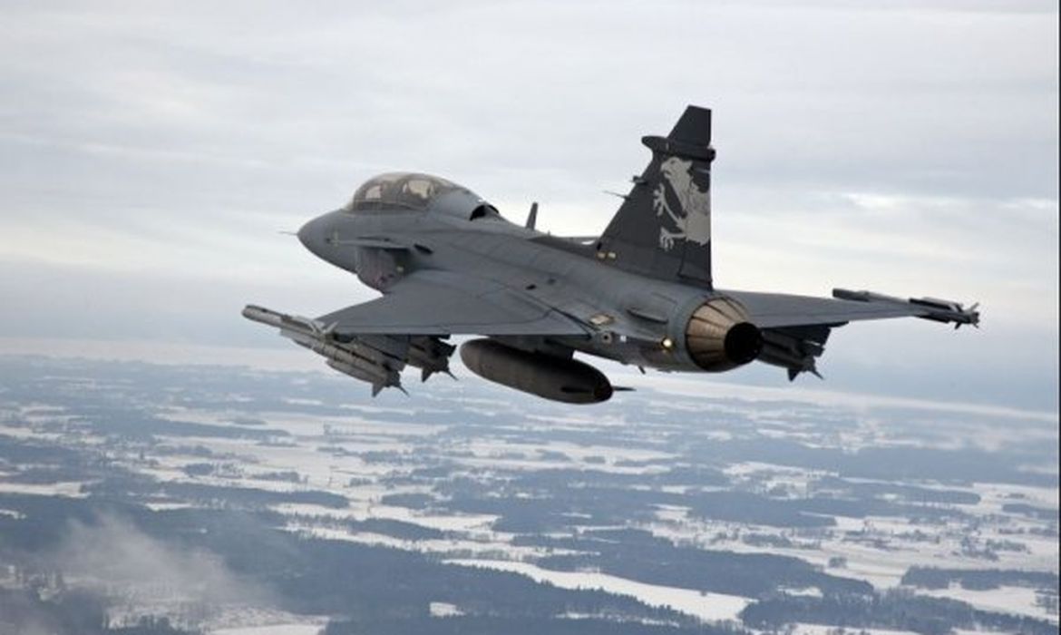 As Forças Armadas brasileiras compram o novo caça sueco Gripen (Saab Group / Divulgação)