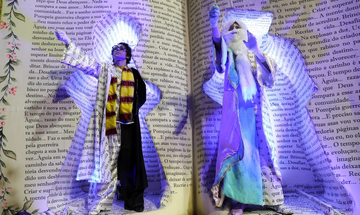 Revellers from Aguia de Ouro samba school perform dressed up in Harry Potter themed costumes during the second night of the Carnival parade at the Sambadrome in Sao Paulo