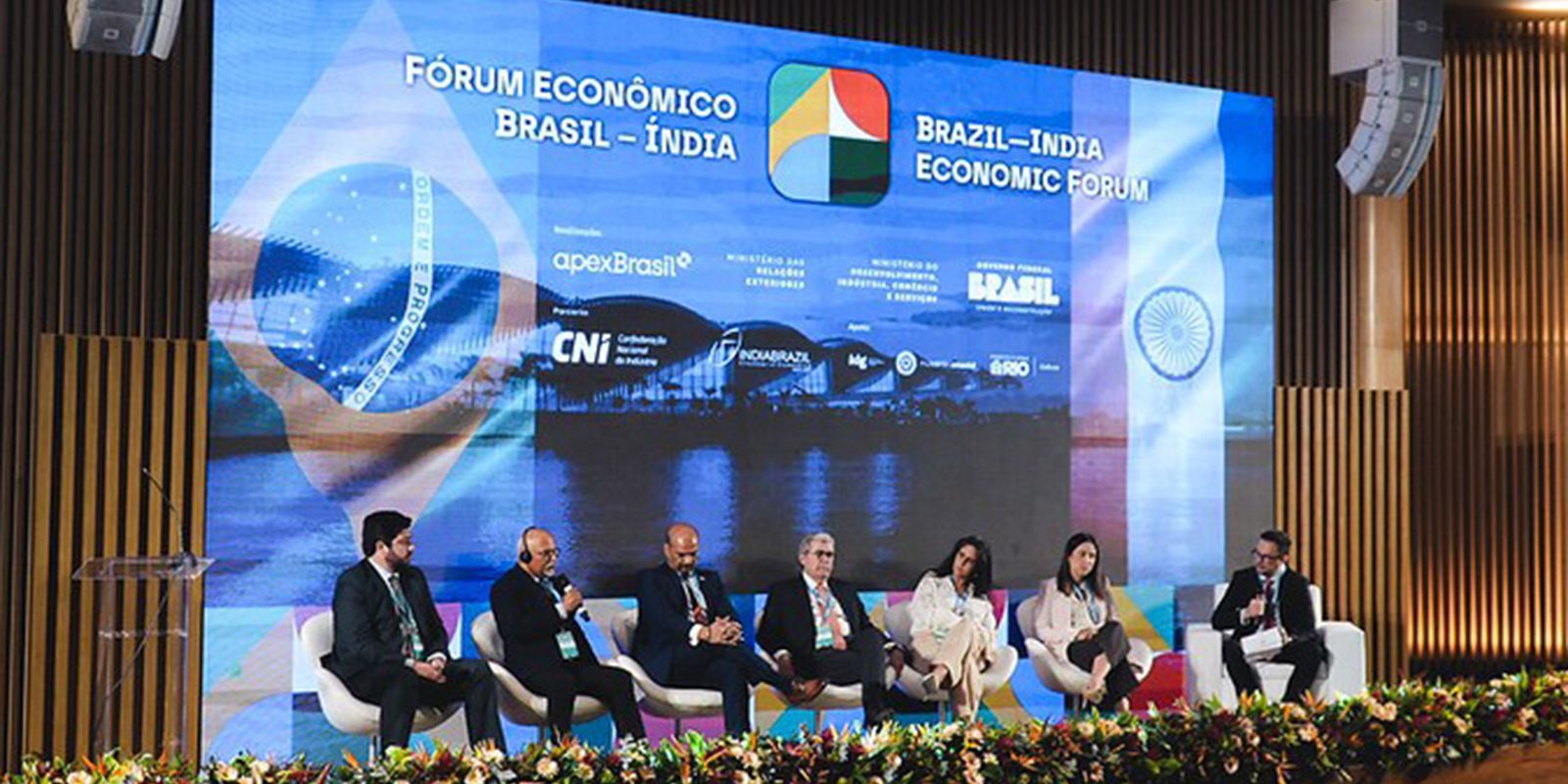 Fórum econômico discute novas parcerias entre Brasil e Índia Fórum econômico discute novas parcerias entre Brasil e Índia