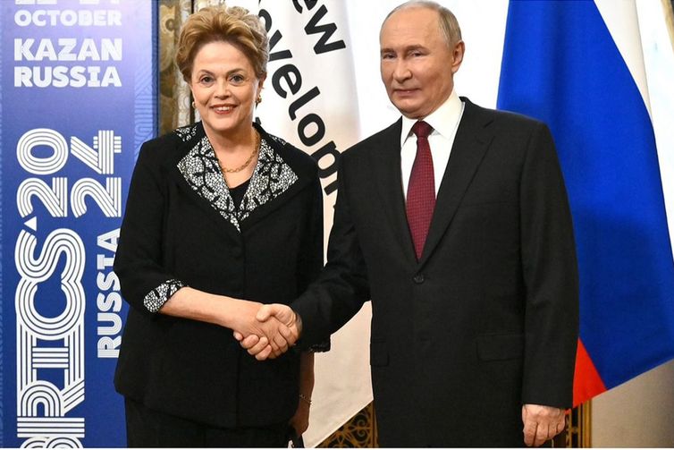 Rússia, 22/10/2024 - O presidente russo Vladimir Putin se reúne com a presidente do Novo Banco de Desenvolvimento, Dilma Rousseff, no primeiro dia da cúpula dos Brics 2024. Foto: dilmarousseff/Instagram