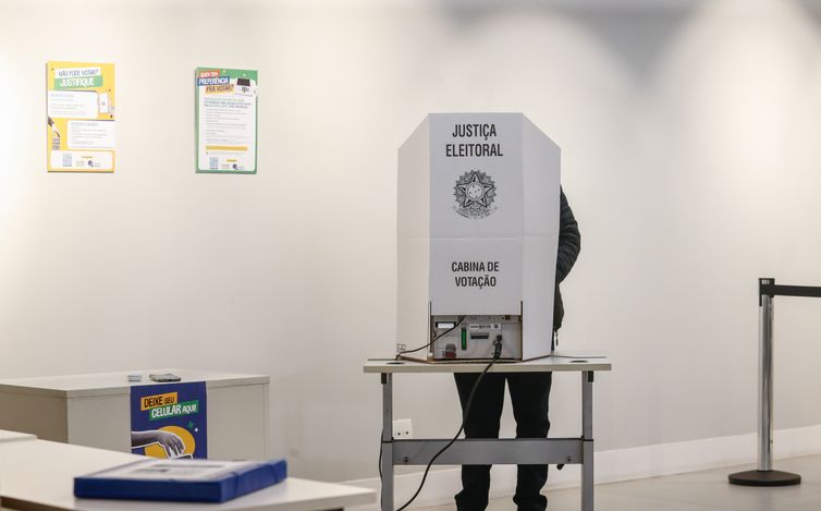 2º turno: 7 cidades também terão eleições complementares para prefeito